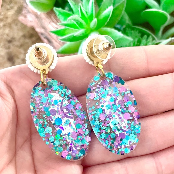 Lisa Frank Ice Cream Sundae Acrylic Earrings - Picture 4 of 4